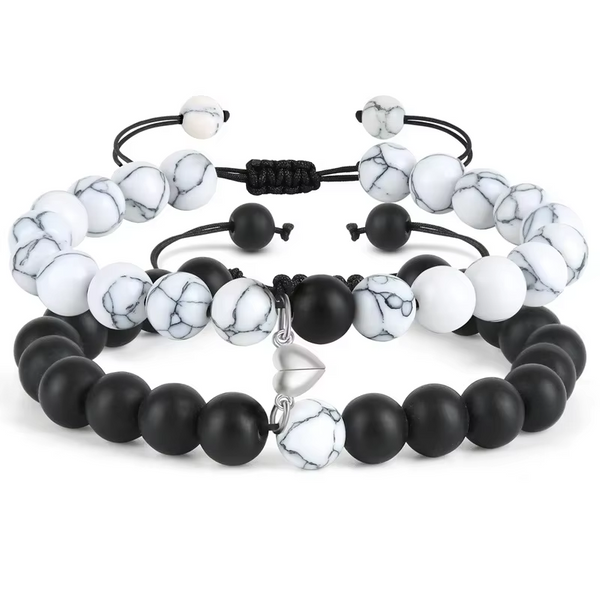 Pulseras pareja ágata negra howlita blanca corazón magnético New Concept Chile Perfect Match